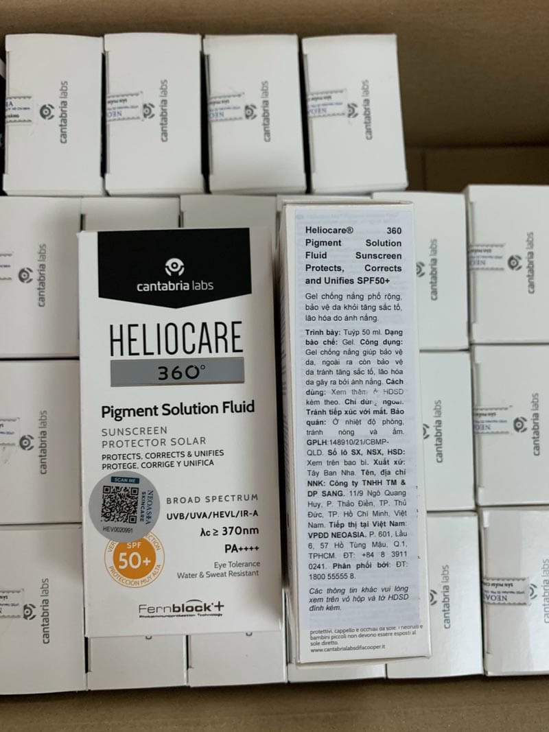 kem chống nắng heliocare 360 pigment