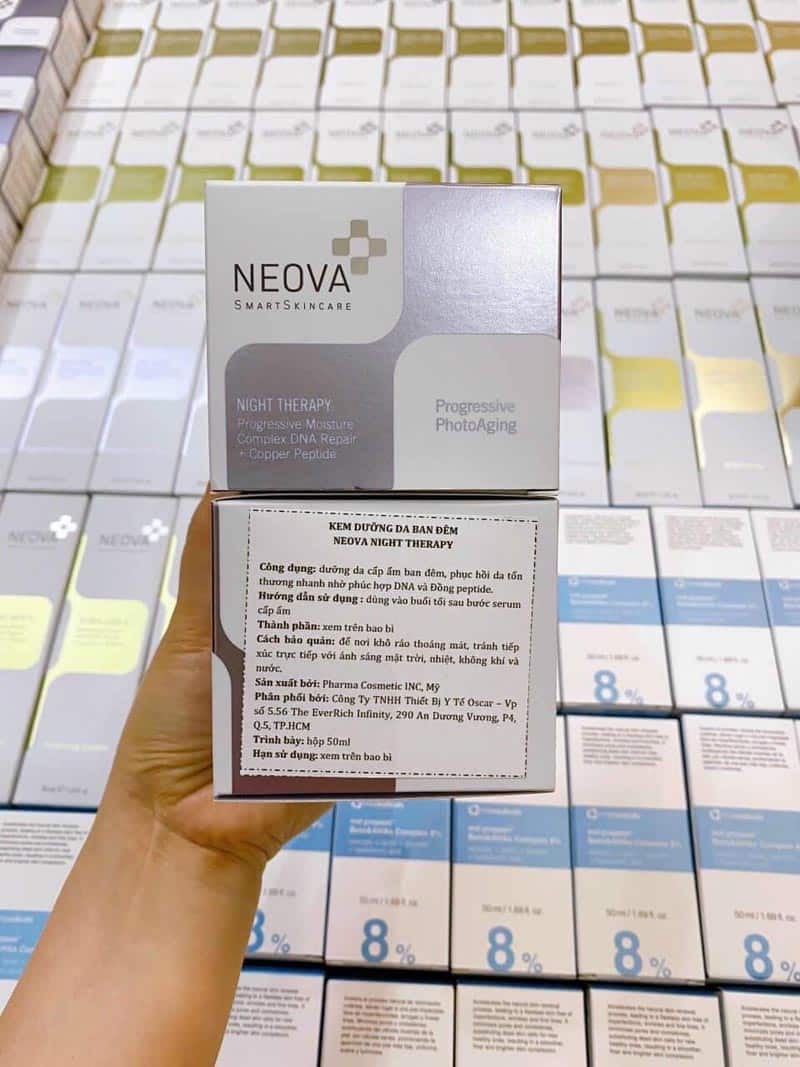 Kem dưỡng ban đêm Neova