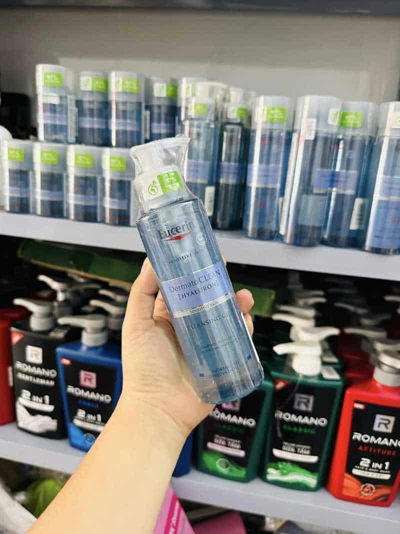Eucerin dermatoclean hyaluron cleansing gel
