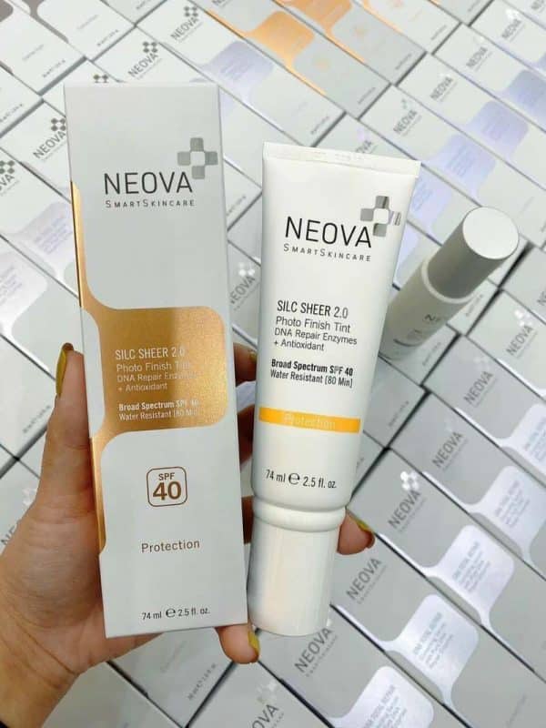 Kem chống nắng Neova Silc Sheer 2.0
